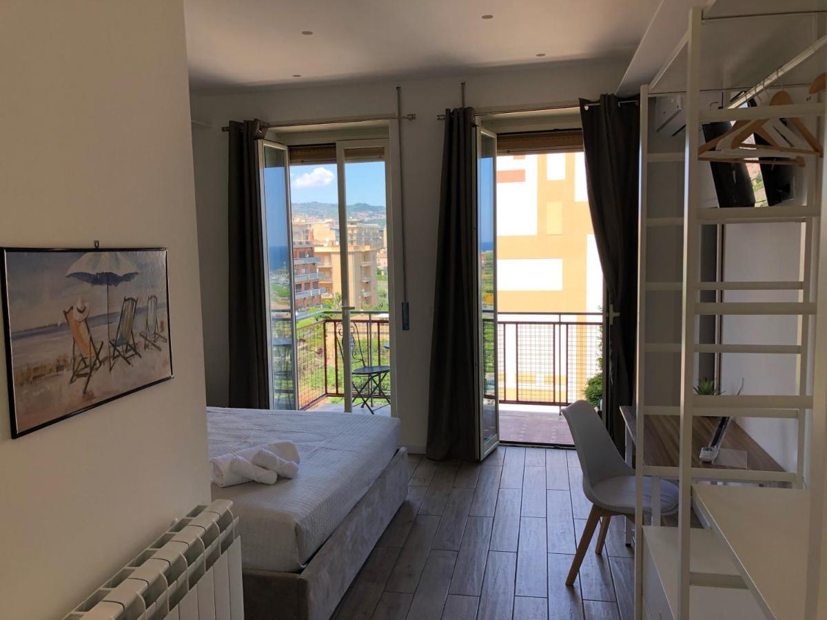 Seascape Rooms Catania Ngoại thất bức ảnh